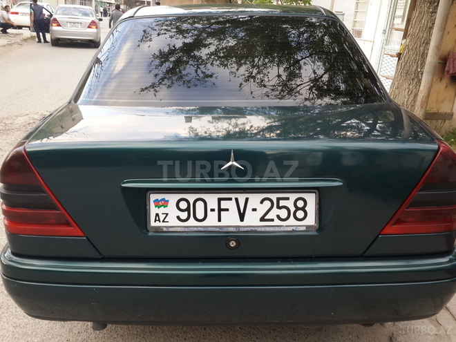Mercedes C 180 1995, 384,000 km - 1.8 l - Bakı