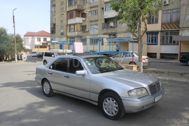 Mercedes C 180 1994, 150,000 km - 1.8 л - Bakı