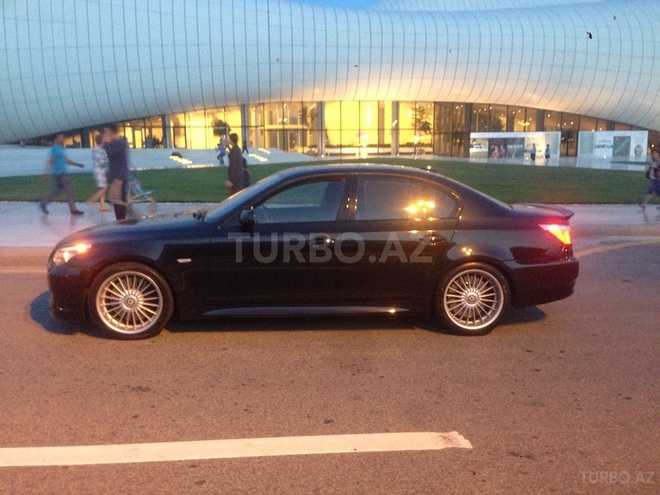 BMW Alpina B5 2008, 81,000 km - 4.4 л - Bakı