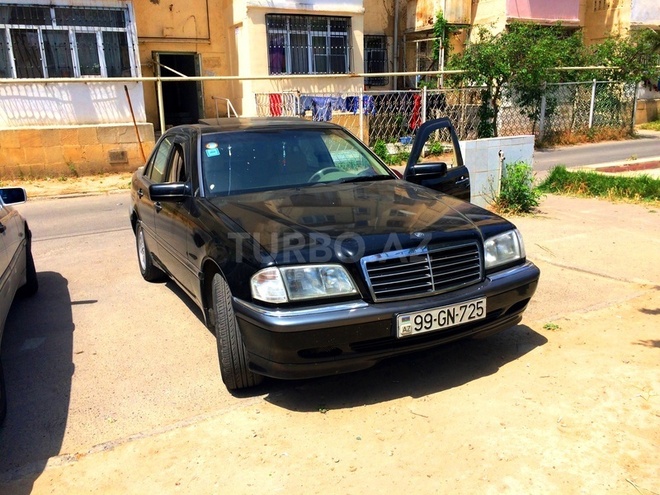 Mercedes C 230 1999, 163,000 km - 2.3 l - Bakı
