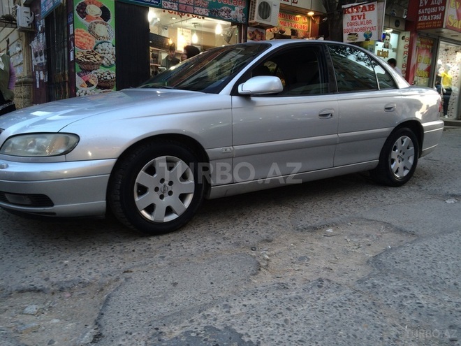 Opel Omega 2000, 259,500 km - 2.2 л - Bakı
