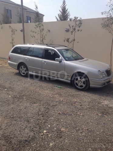 Mercedes E 240 2000, 162,000 km - 2.6 л - Bakı