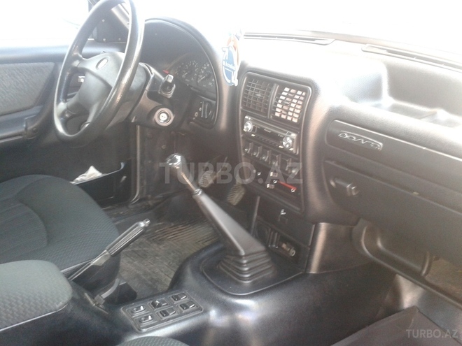 GAZ 3110 2004, 250,000 km - 2.4 l - Bakı