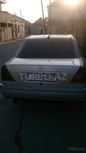 Mercedes C 220 1995, 560,000 km - 2.2 l - Bakı