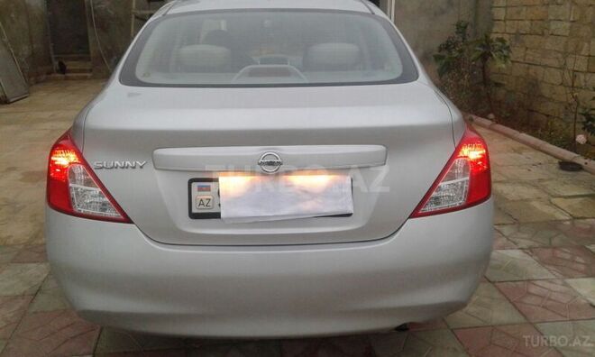 Nissan Sunny 2012, 75,000 km - 1.5 л - Bakı
