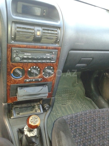 Opel Astra 1998, 300,000 km - 1.6 l - Bakı