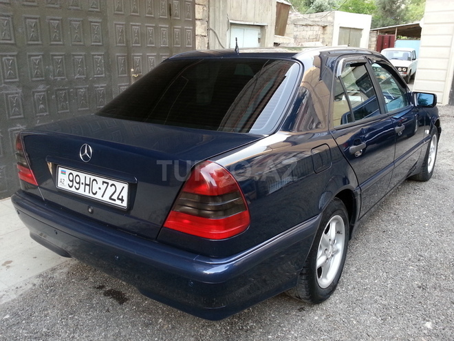 Mercedes C 200 1999, 184,000 km - 2.0 л - Bakı