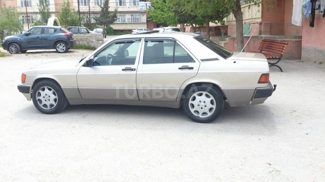 Mercedes 190 1991, 144,019 km - 1.8 l - Bakı