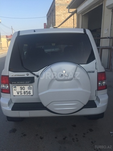 Mitsubishi Pajero io 2000, 200,000 km - 2.0 л - Bakı