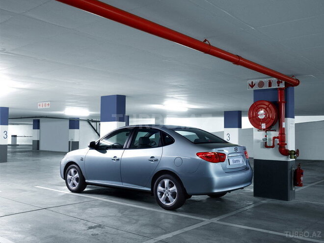 Hyundai Elantra 2007, 100,000 km - 2.0 l - Bakı