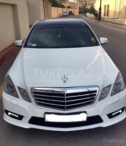 Mercedes E 350 2010, 90,000 km - 3.5 l - Bakı