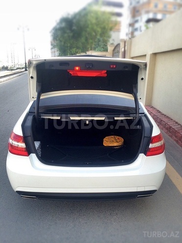 Mercedes E 350 2010, 90,000 km - 3.5 l - Bakı