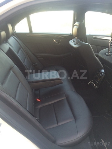Mercedes E 350 2010, 90,000 km - 3.5 l - Bakı