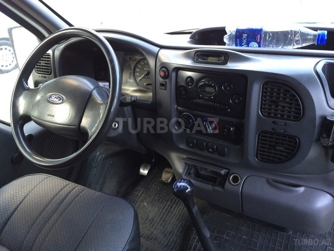 Ford Transit 2002, 250,000 km - 2.4 l - Bakı