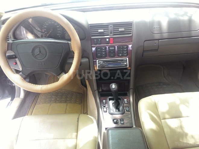 Mercedes C 220 1995, 315,000 km - 2.2 l - Bakı