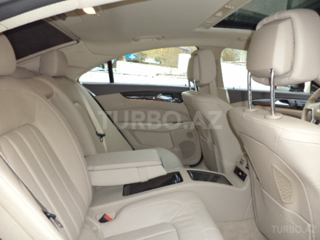 Mercedes  2012, 34,500 km - 4.7 л - Bakı