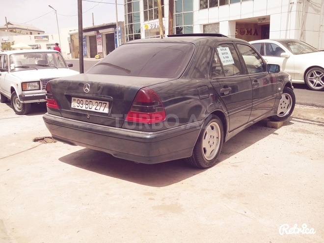 Mercedes C 180 1998, 200,000 km - 1.8 l - Bakı