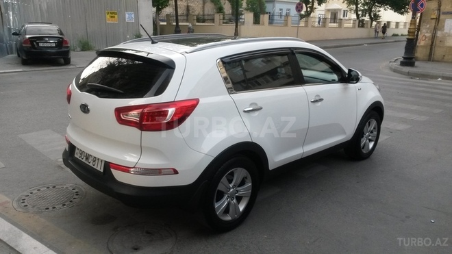 Kia Sportage 2011, 51,000 km - 2.0 l - Bakı