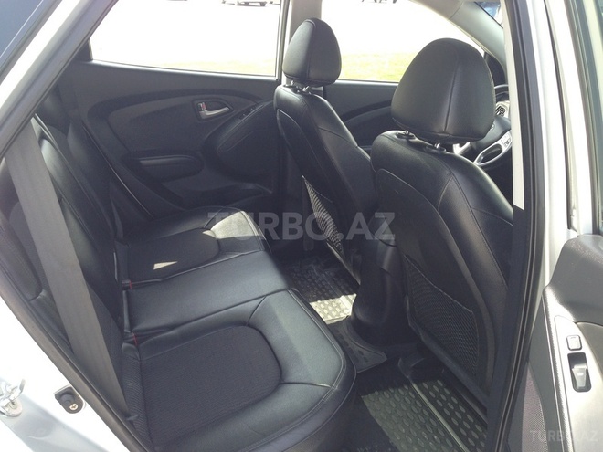 Hyundai ix35 2011, 68,000 km - 2.0 l - Bakı