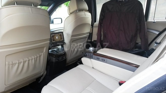 BMW 740 2006, 85,000 km - 3.0 л - Bakı