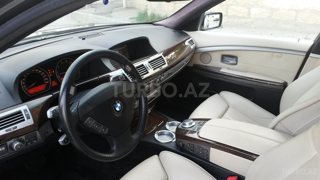 BMW 740 2006, 85,000 km - 3.0 л - Bakı