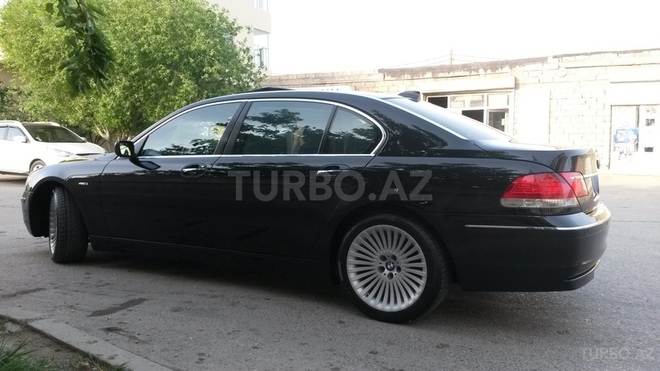 BMW 740 2006, 85,000 km - 3.0 л - Bakı