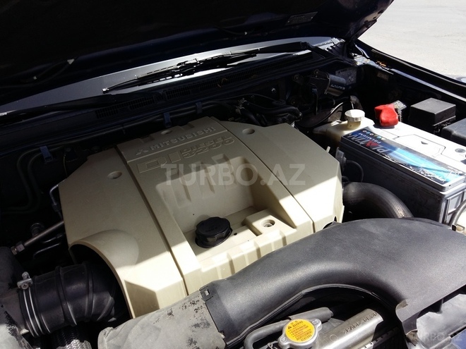 Mitsubishi Pajero 2000, 252,767 km - 3.2 л - Bakı