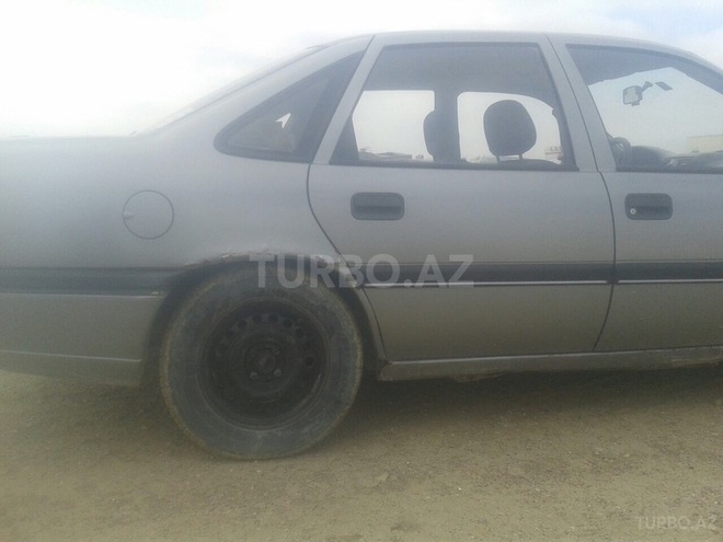 Opel Vectra 1993, 370,000 km - 1.7 l - Bakı