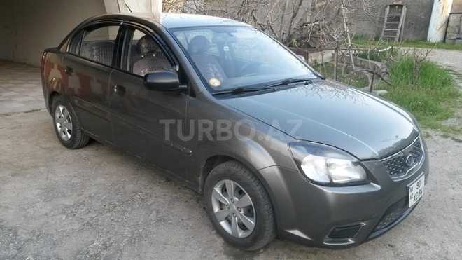 Kia Rio 2010, 100,000 km - 1.4 l - Bakı