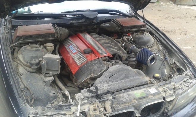 BMW 520 1997, 260,000 km - 2.0 л - Bakı