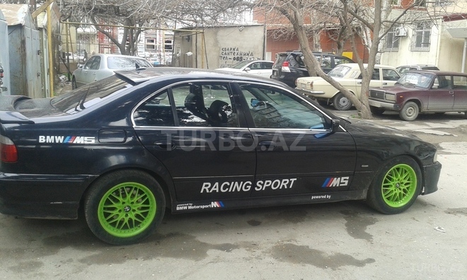 BMW 520 1997, 260,000 km - 2.0 л - Bakı