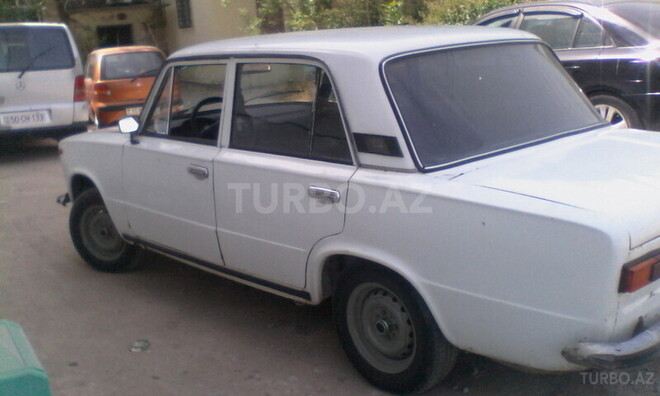 LADA (VAZ) 21011 1975, 176,983 km - 1.3 l - Bakı