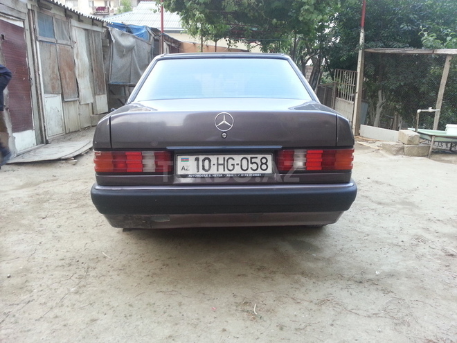 Mercedes 190 1991, 289,000 km - 2.0 l - Bakı