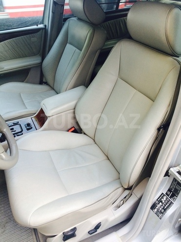 Mercedes E 220 2000, 270,000 km - 2.2 l - Bakı