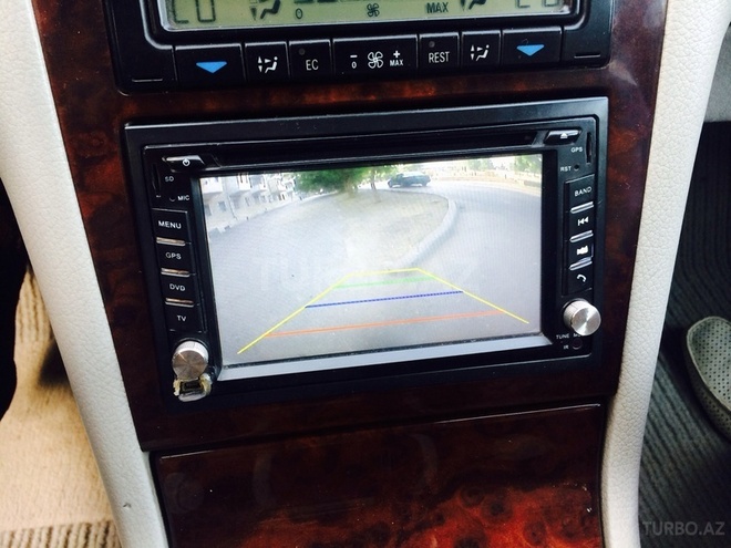 Mercedes E 220 2000, 270,000 km - 2.2 l - Bakı