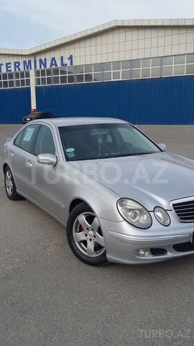 Mercedes E 220 2003, 201,681 km - 2.2 l - Bakı
