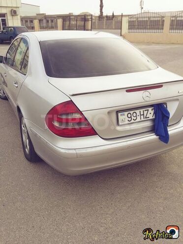 Mercedes E 220 2003, 201,681 km - 2.2 l - Bakı