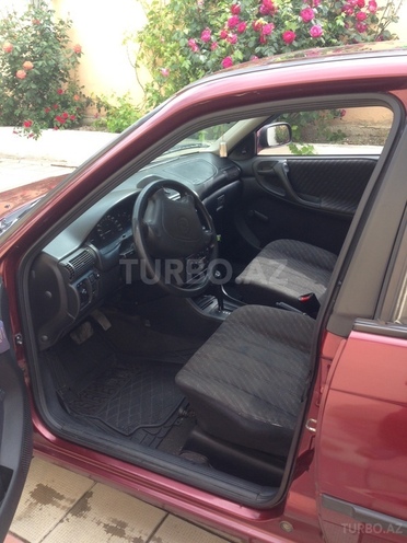 Opel Astra 1996, 265,000 km - 1.6 l - Bakı