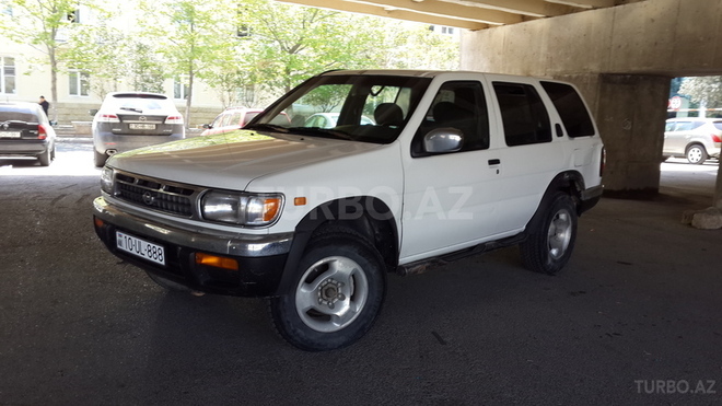 Nissan Pathfinder 1999, 340,000 km - 3.0 l - Bakı
