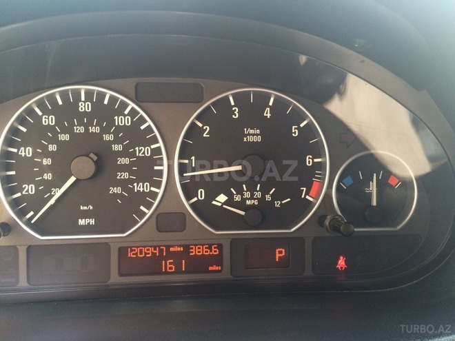 BMW 330 2000, 192,000 km - 3.0 л - Bakı