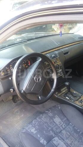 Mercedes E 220 1999, 23,232,323 km - 0.2 l - Bakı