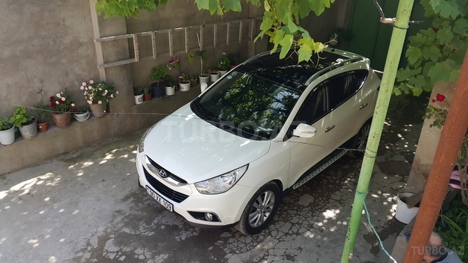 Hyundai ix35 2010, 79,000 km - 2.4 л - Bakı