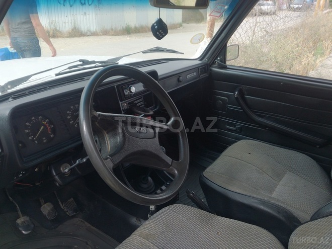 LADA (VAZ) 2107 2006, 88,000 km - 1.6 l - Bakı