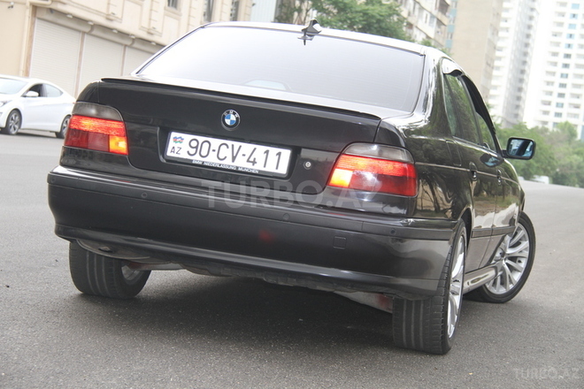 BMW 523 1999, 198,000 km - 2.5 l - Bakı