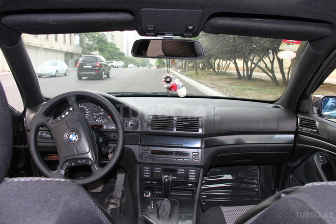 BMW 523 1999, 198,000 km - 2.5 l - Bakı