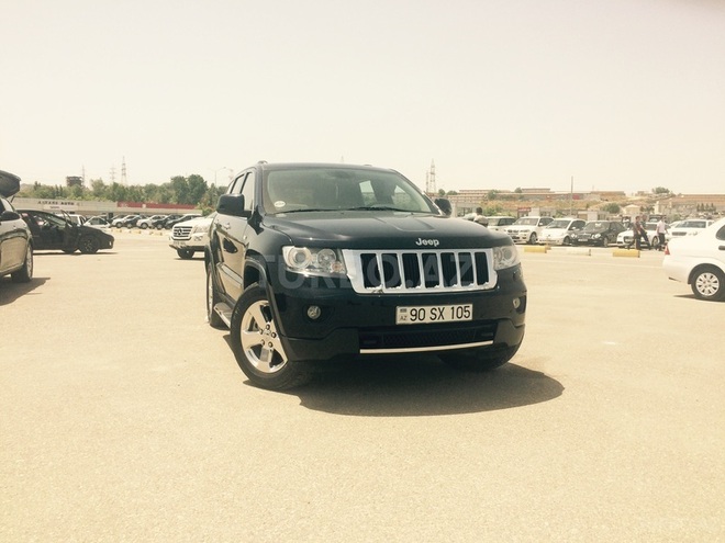 Jeep Grand Cherokee 2011, 56,000 km - 3.6 л - Bakı