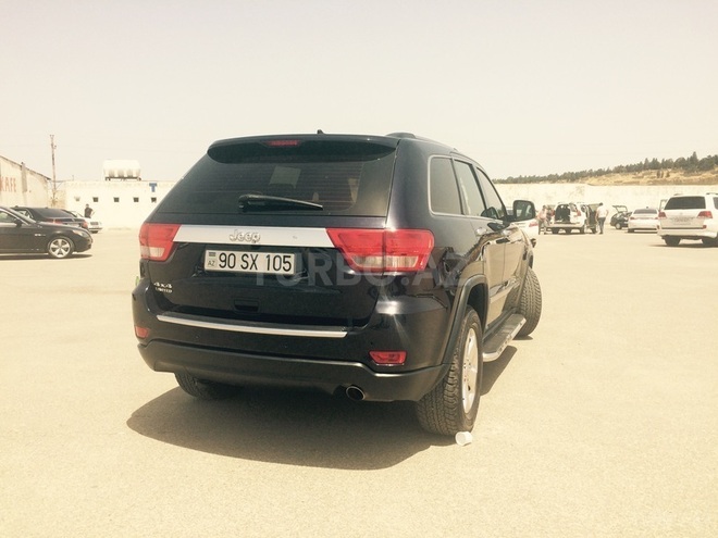 Jeep Grand Cherokee 2011, 56,000 km - 3.6 л - Bakı