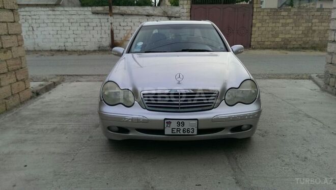 Mercedes C 240 2004, 182,000 km - 2.6 l - Bakı
