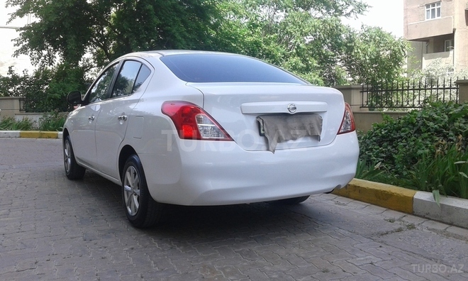 Nissan Sunny 2013, 41,000 km - 1.5 l - Bakı