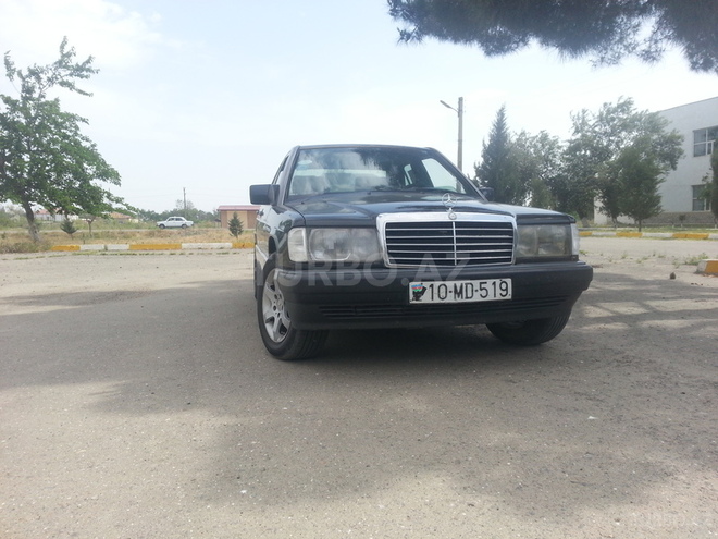 Mercedes 190 1992, 219,000 km - 1.8 l - Bakı